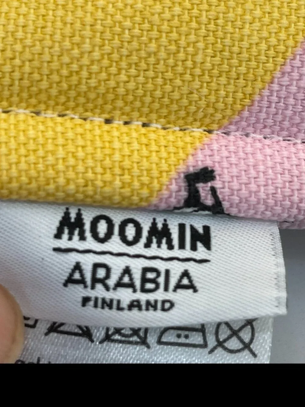 3 pc Moomin Arabia Family Time Kitchen Set Towel + 2 Pot Holders Finland- NEW